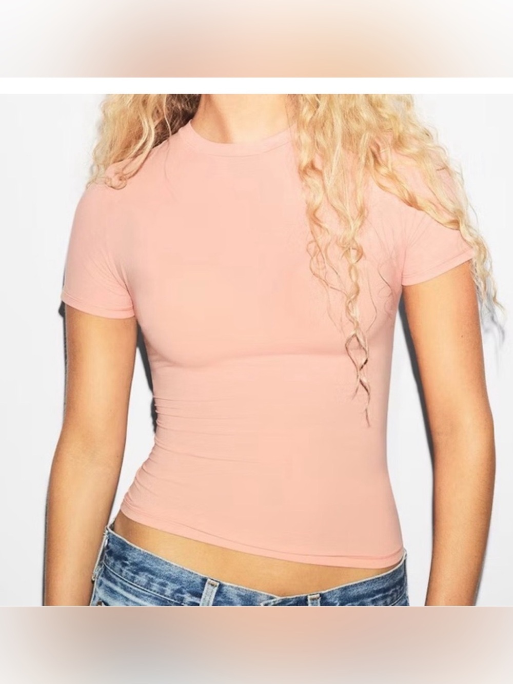 SKIMS Fits Everybody T-Shirt NWT